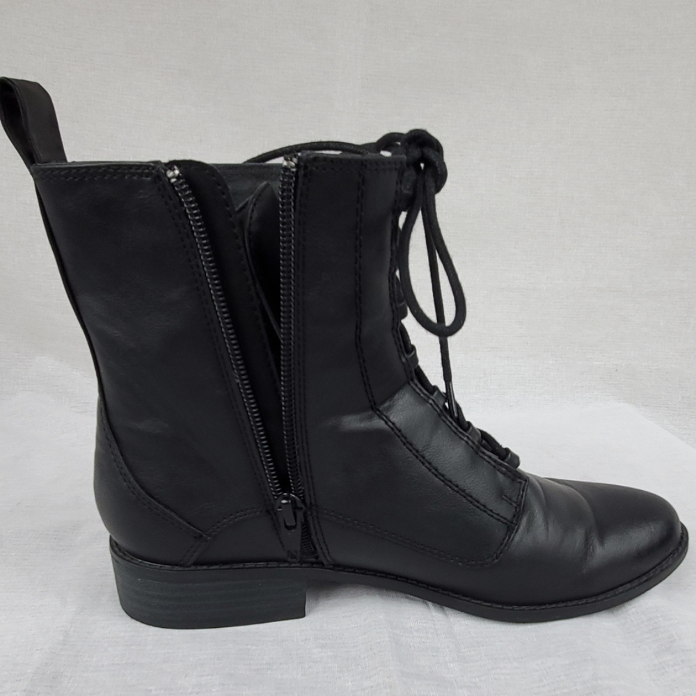 BC Footwear black leather ankle boots - Picture 7 of 7